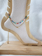 Bracelet de Cheville Double Rang – Perles Colorées & Chaîne Dorée
