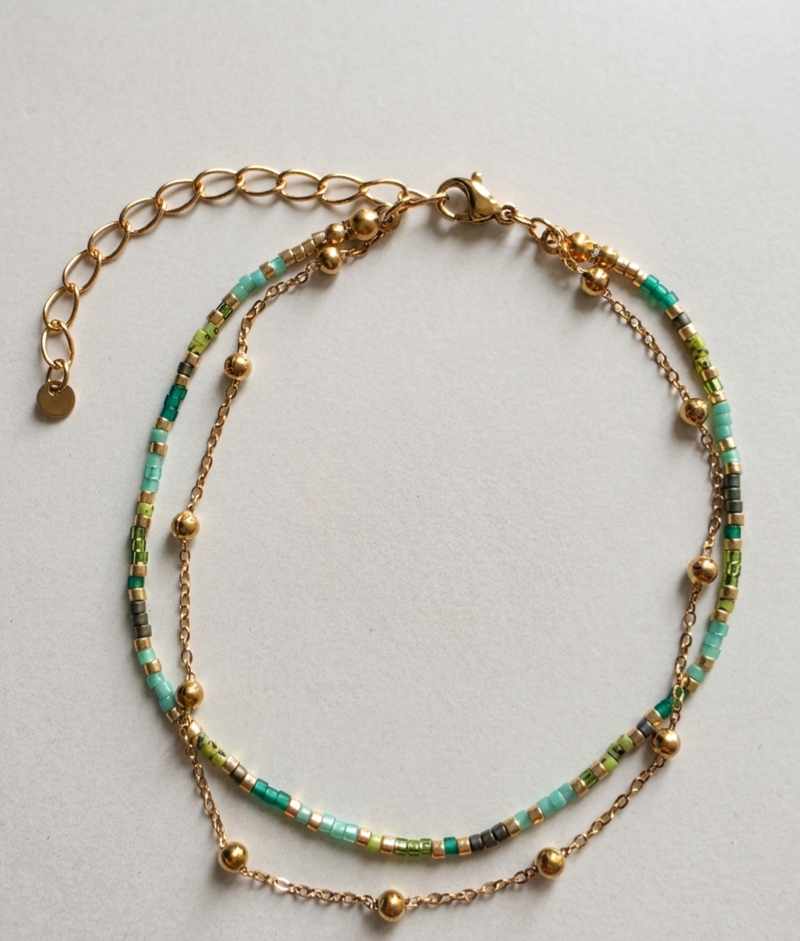 Bracelet de Cheville Double Rang – Perles Colorées & Chaîne Dorée