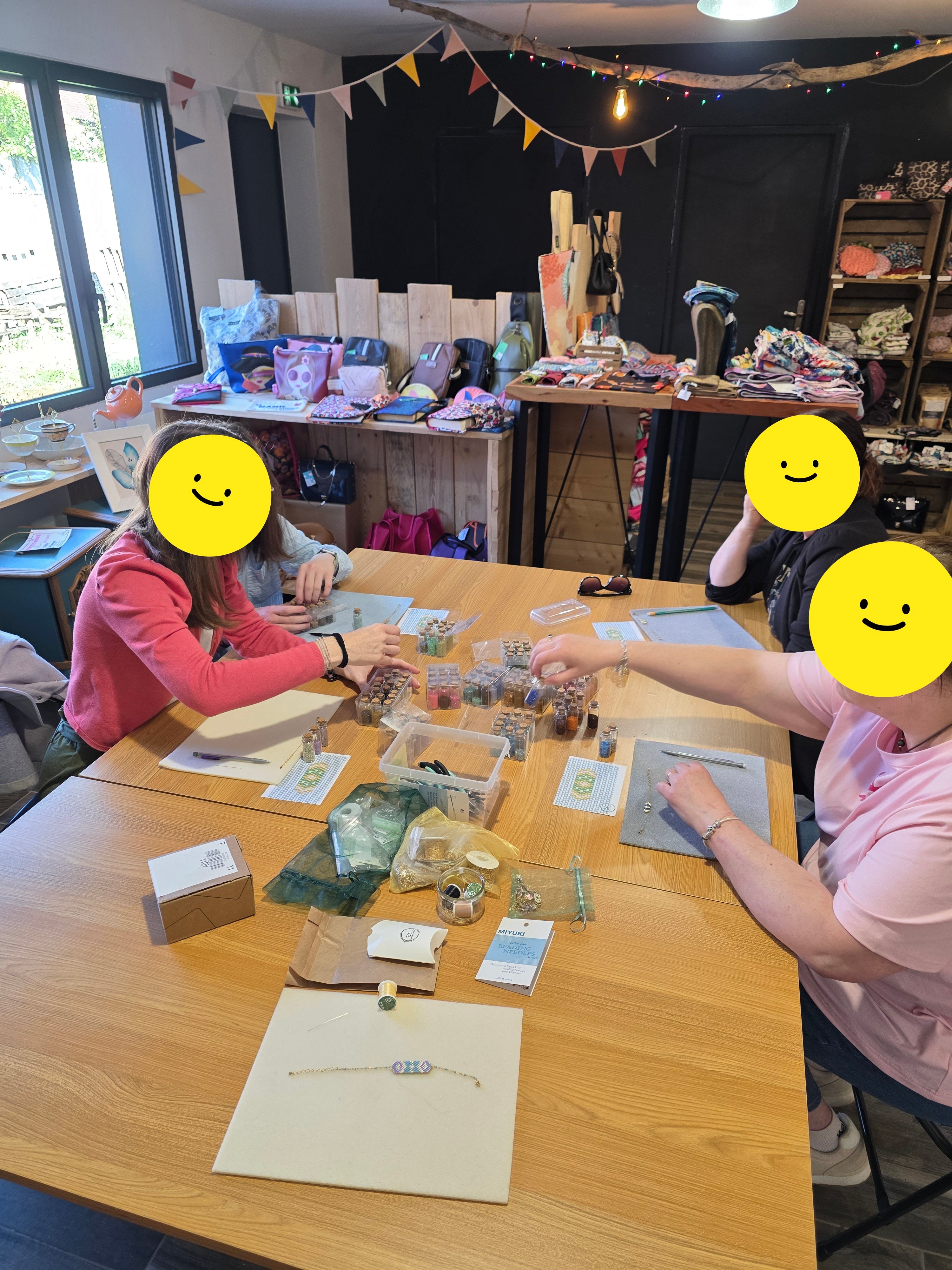 Atelier Initiation – Tissage de Perles en Verre Miyuki