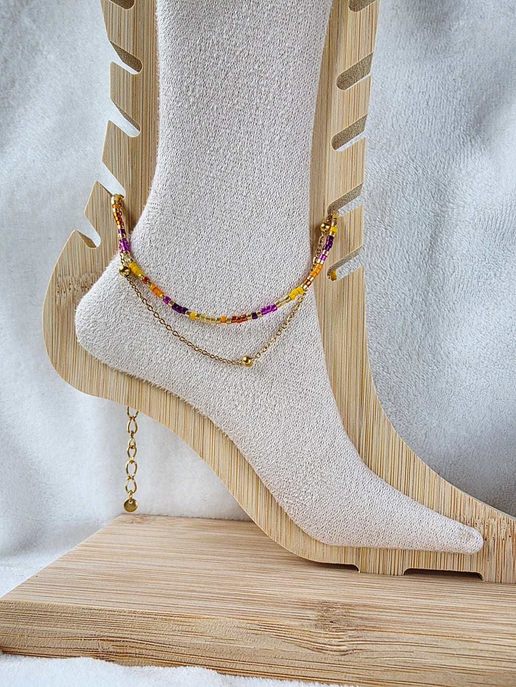 Bracelet de Cheville Double Rang – Perles Colorées & Chaîne Dorée