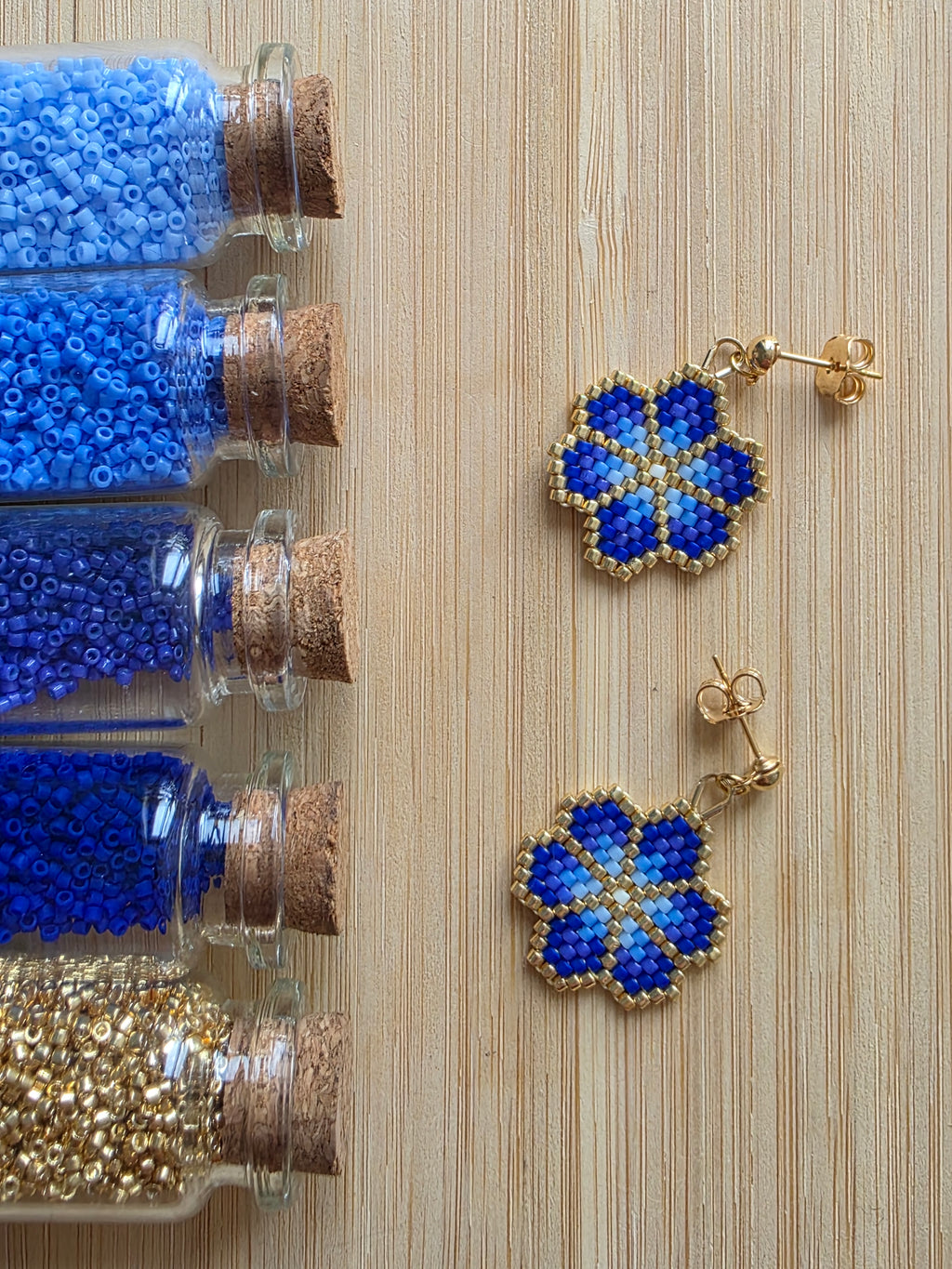Boucle d'oreille Petite Fleur