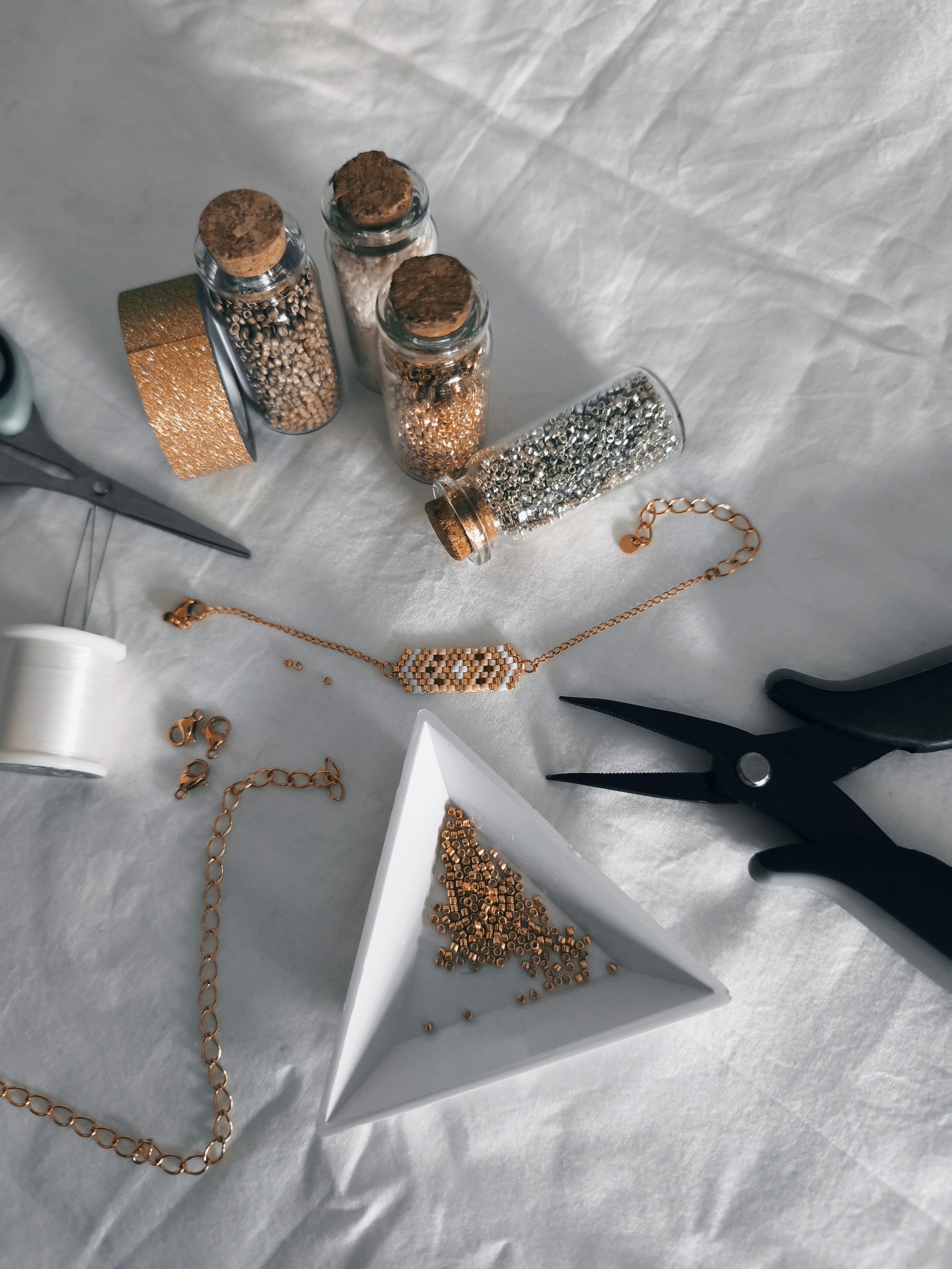 atelier initiation au tissage de perles artisanal